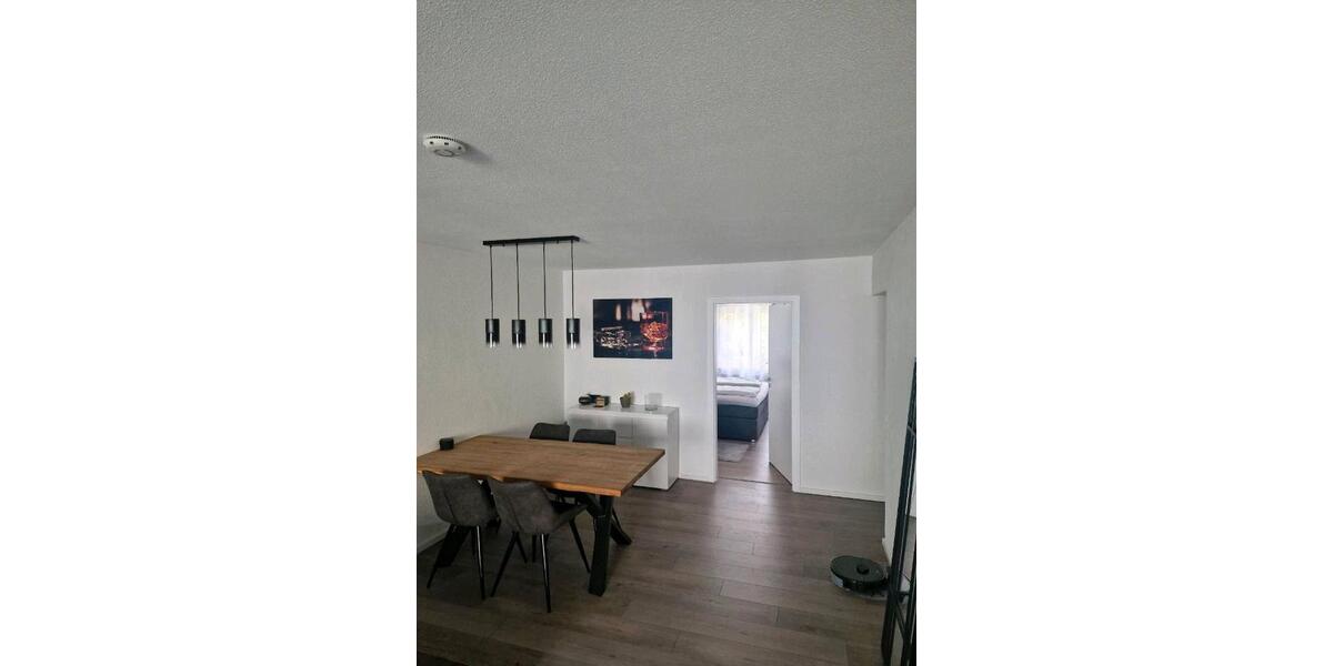 Erdgeschoßwohnung Tuttlingen - 2.5 Zimmer, 58 m&sup2;, 225.000&euro; | Angebot:27003100