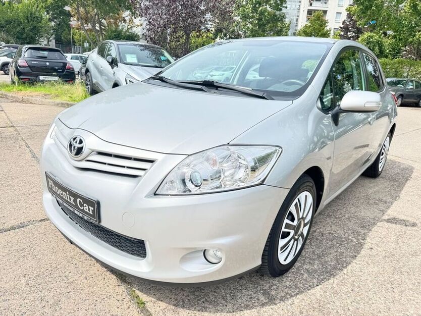 Auris