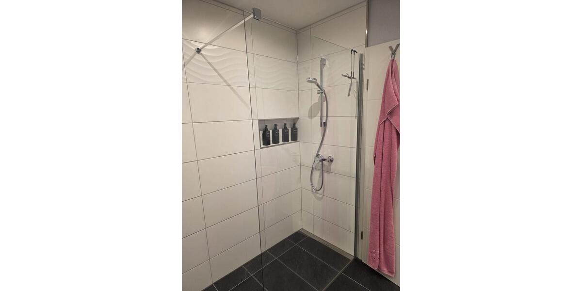 Erdgeschoßwohnung Hürth - 3.5 Zimmer, 83 m&sup2;, 1.140&euro; | Angebot:24943795