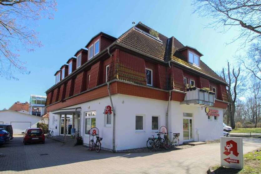 Haus zum Kaufen in Stralsund 1.450.000 € 727.06 m² 15 zimmer