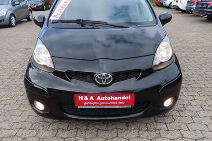 Toyota Aygo (X) 80.393 km 5.999 &euro; Geestland 27607