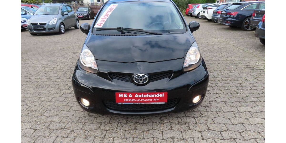 Toyota Aygo (X) 80.393 km 5.999 &euro; Geestland 27607