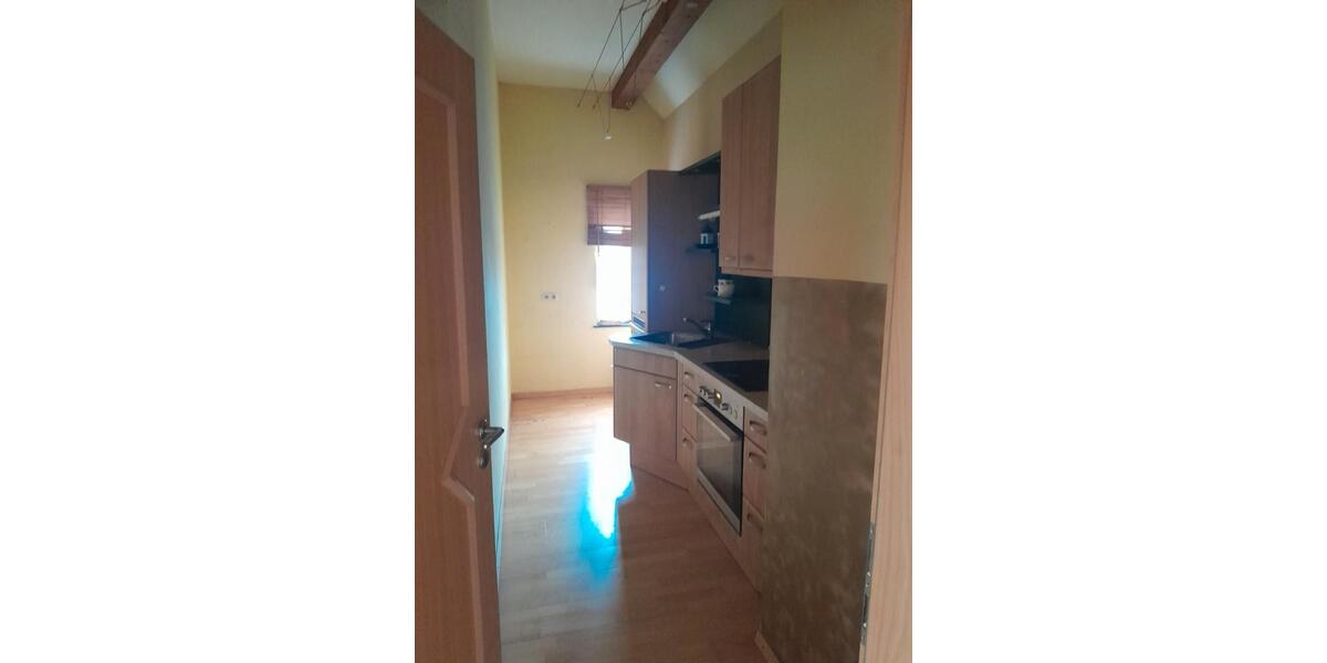 Dachgeschoßwohnung Föhren - 2 Zimmer, 78 m&sup2;, 675&euro; | Angebot:26177144