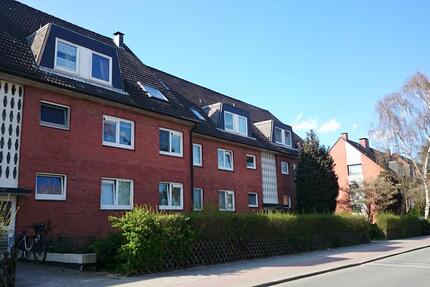 Modernisiserte SouterrainWohnung in Bergedorf