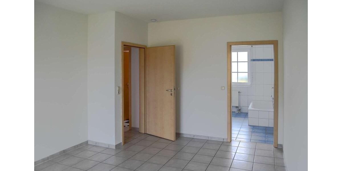 Einfamilienhaus Thomasburg - 3 Zimmer, 105 m&sup2;, 1.200&euro; | Angebot:26284390