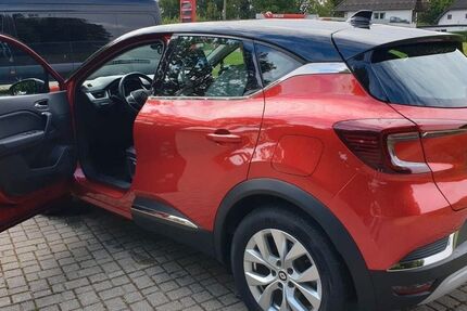 Renault Captur 96.000 km 14.200 &euro; sassenburg 38524