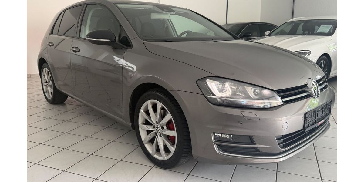 VW Golf 180.000 km 7.790 &euro; Elchingen 89275