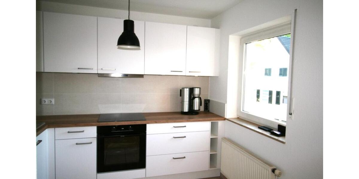 Etagenwohnung Leverkusen - 2 Zimmer, 71 m&sup2;, 1.000&euro; | Angebot:26399102