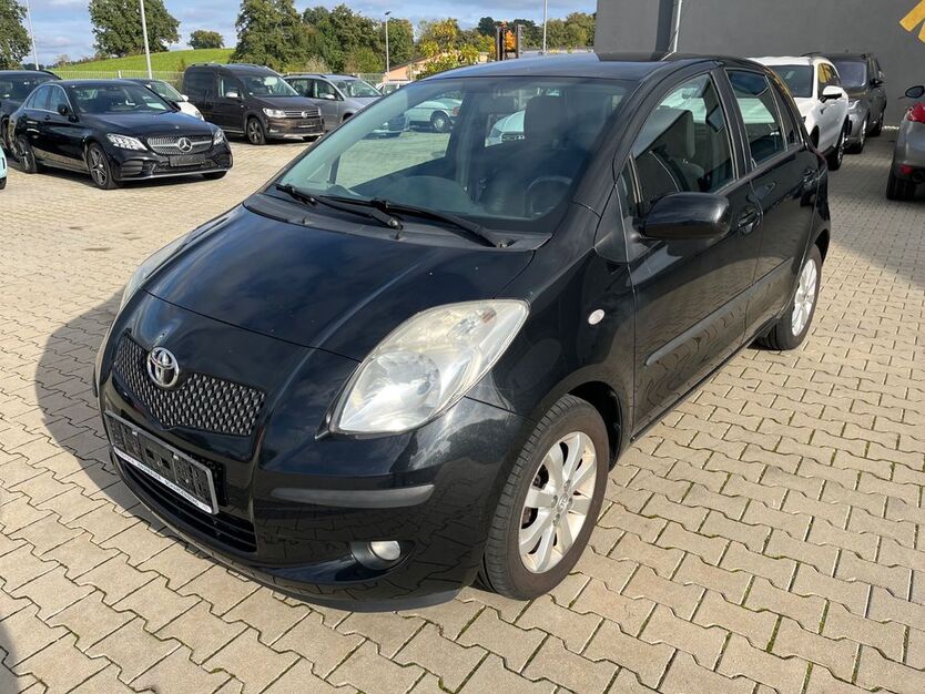 Toyota Yaris 159.000 km 4.990 € Mengkofen 84152