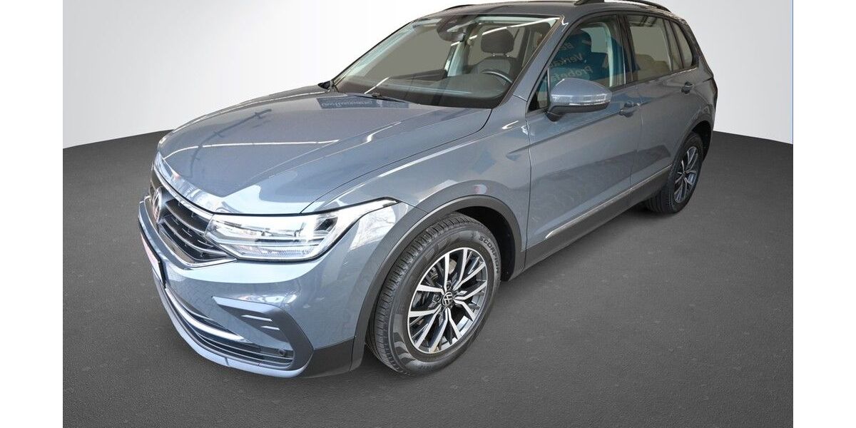 VW Tiguan 110.000 km 24.880 &euro; Karlsruhe 76131