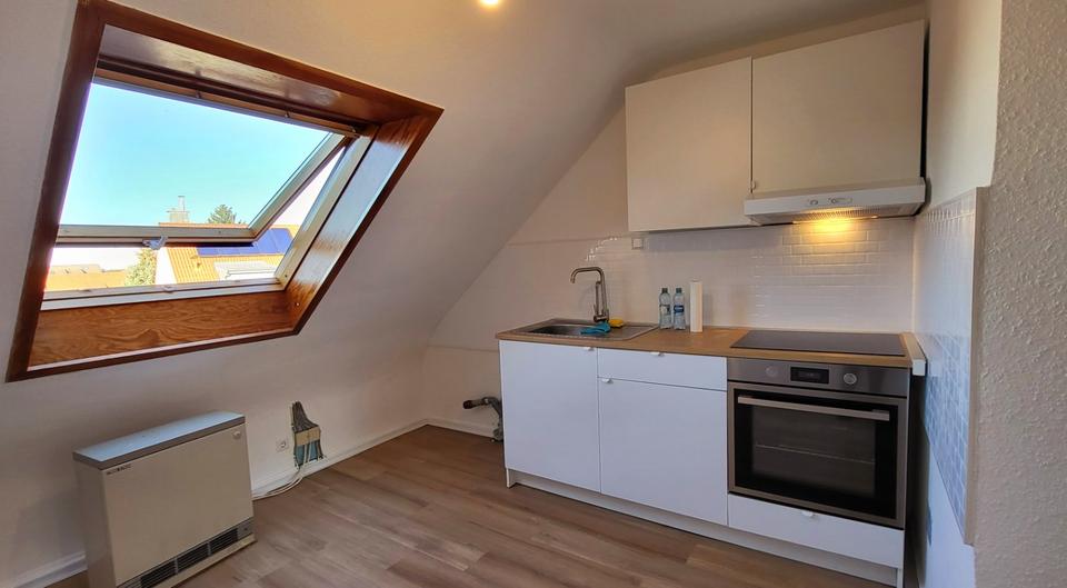 Dachgeschoßwohnung Eggenstein-Leopoldshafen Leopoldshafen - 3 Zimmer, 56 m&sup2;, 190.000&euro; | Angebot:25611741