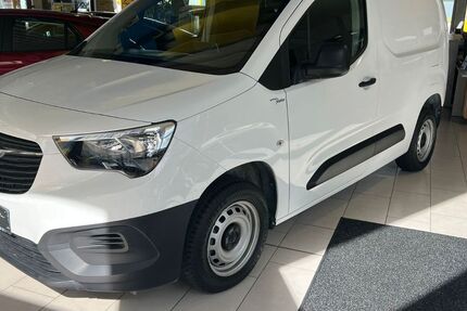 Opel Combo 10.503 km 16.500 &euro; Gersthofen 86368