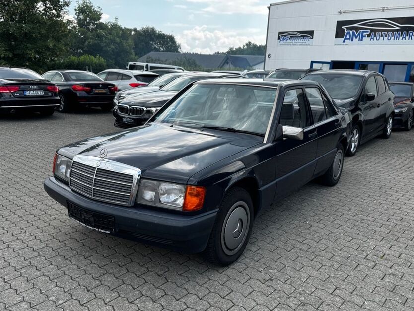 Mercedes-Benz 190 197.000 km 5.499 € Löhnberg 35792