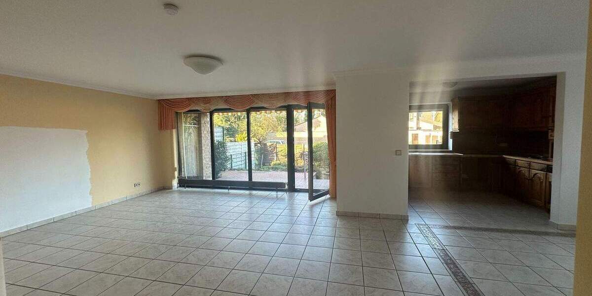 Terrassenwohnung Düren - 4 Zimmer, 134 m&sup2;, 295.000&euro; | Angebot:25738291