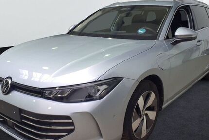VW Passat Variant 19.402 km 37.990 &euro; Rostock 18107