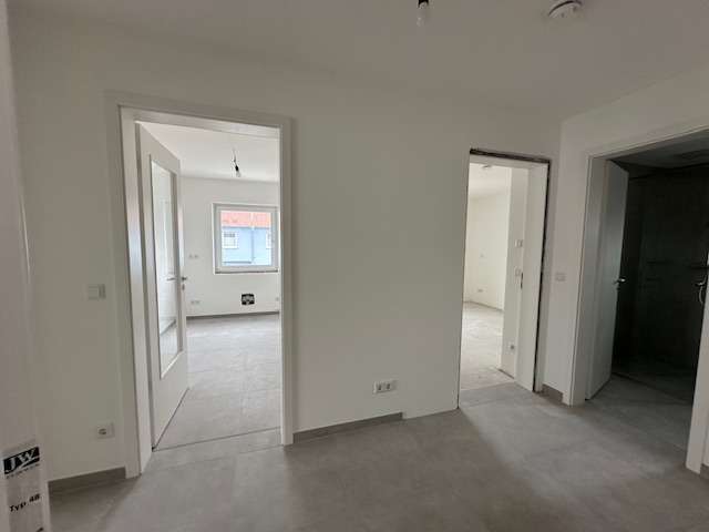 Etagenwohnung Germering - 2 Zimmer, 65 m&sup2;, 1.270&euro; | Angebot:25936761