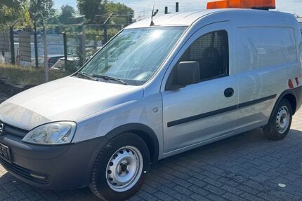 Opel Combo 282.000 km 2.850 € Essen 45356
