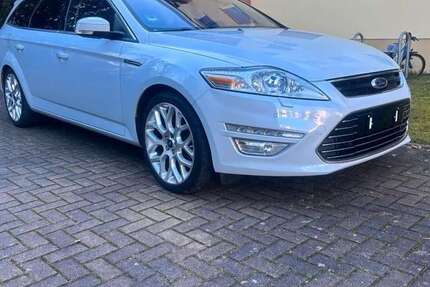Ford Mondeo 135.000 km 7.900 &euro; Tempelhof (Berlin) 12107
