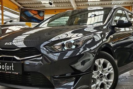 Kia ceed / Ceed 8.000 km 20.290 € Wallhöfen bei Bremen 27729