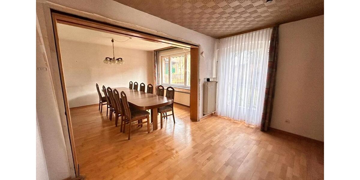 Einfamilienhaus Wittingen Knesebeck - 8 Zimmer, 250 m&sup2;, 150.000&euro; | Angebot:26024327