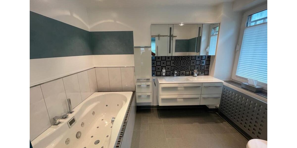 Erdgeschoßwohnung Winsen (Luhe) - 3 Zimmer, 130 m&sup2;, 374.000&euro; | Angebot:27045135