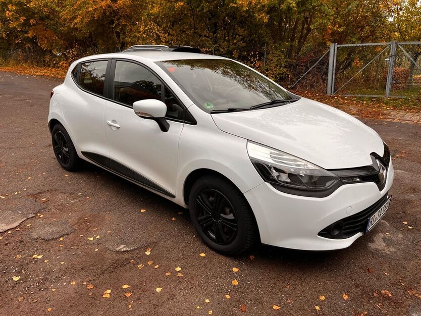 Renault Clio 65.119 km 6.200 € Giesen 31180