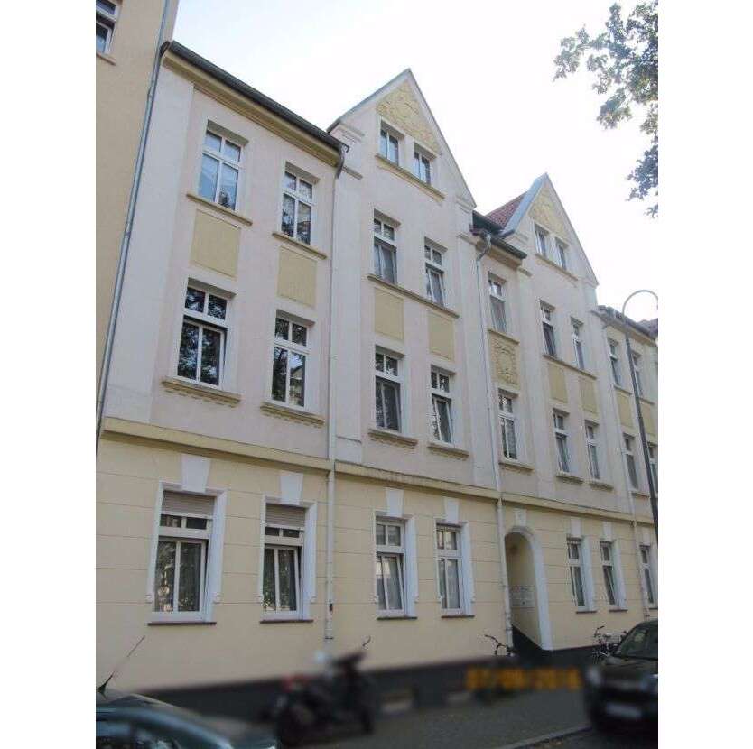 Wohnung zum Mieten in Dessau 540 € 90 m²
