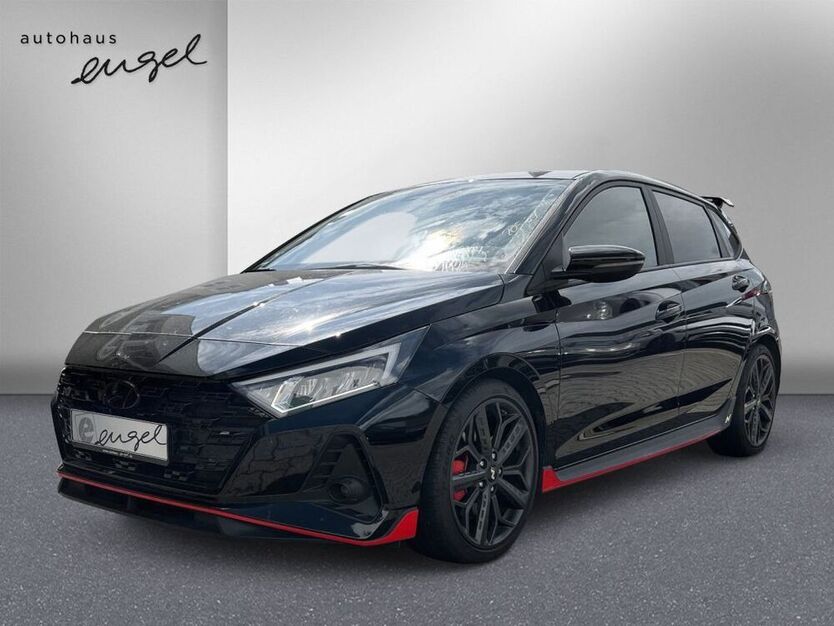 i20