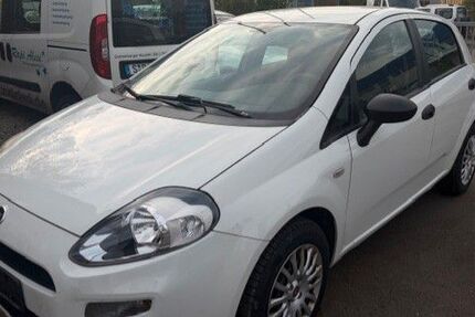 Fiat Punto 148.654 km 3.999 &euro; Filderstadt 70794