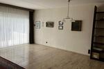 Zentral gelegenes Einfamilienhaus mit kleinem Garten zimmer