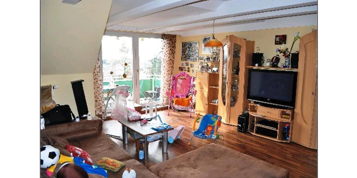 Wohnung zum Verkaufen - zentral + hell + großzügig 4 zimmer