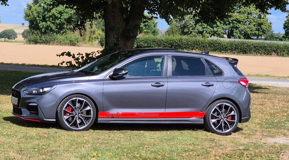 i30