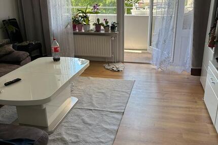 1,5 Zimmer umgewandelt auf ZweiZimmerwohnung