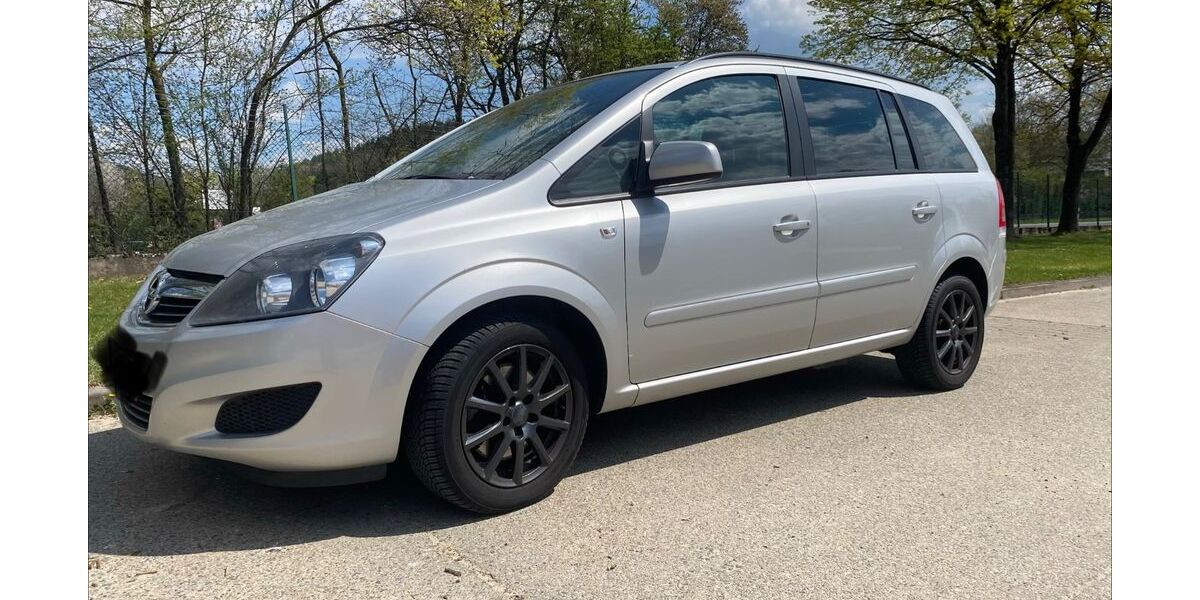 Opel Zafira 214.500 km 2.000 &euro; Maxhütte Haidhof 93142