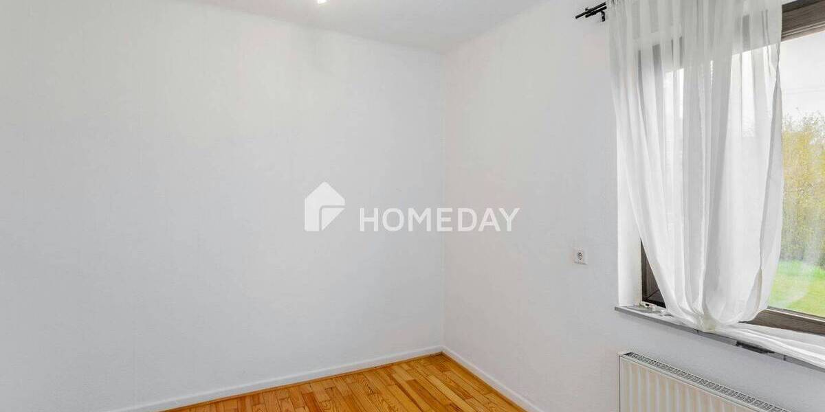 Einfamilienhaus Ramstein-Miesenbach Miesenbach - 8 Zimmer, 350 m&sup2;, 695.000&euro; | Angebot:26157237