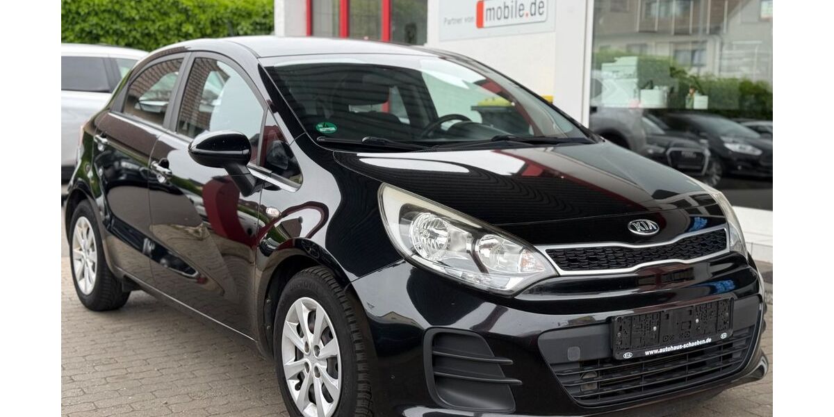Kia Rio 151.000 km 4.299 &euro; Euskirchen 53879
