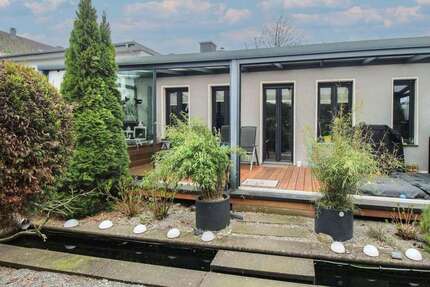 Haus zum Kaufen in Solingen 590.000 € 171.05 m²