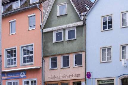 Haus Schwäbisch Gmünd - 9 Zimmer, 155 m&sup2;, 249.000&euro; | Angebot:25532500