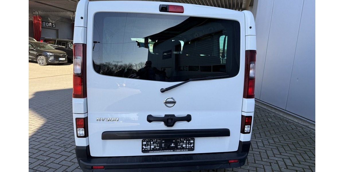 Nissan NV300 Kombi L1H1 PREMIUM Navi 8 Sitzplätze 92.493 km 18.900 &euro; Berlin 10247