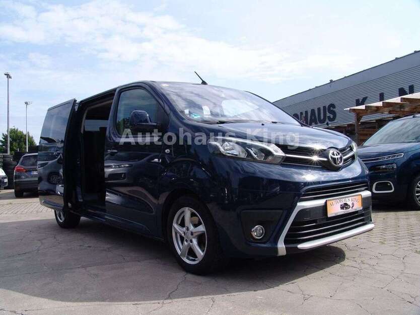 Toyota Proace 139.000 km 25.300 € Berlin 12681