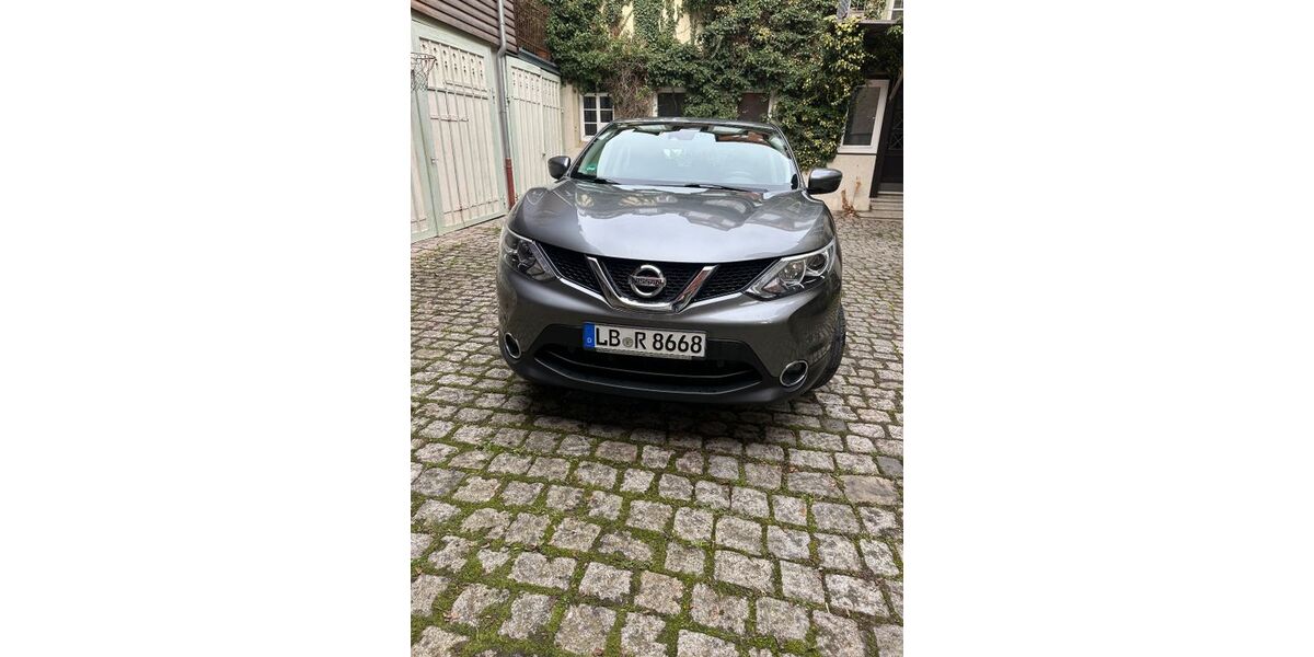 Nissan Qashqai 64.500 km 10.450 &euro; Bietigheim-Bissingen 74321