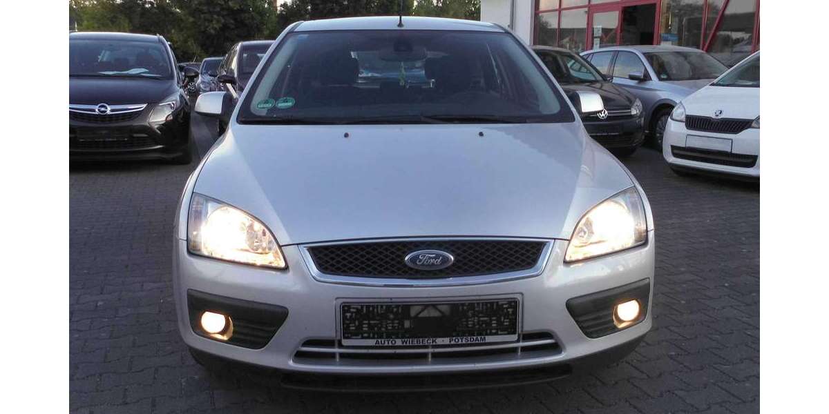 Ford Focus 210.000 km 1.190 &euro; Cottbus 03051