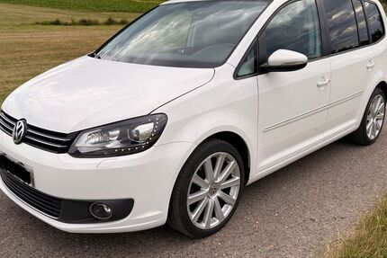 VW Touran 225.000 km 9.399 &euro; Mudau 69427