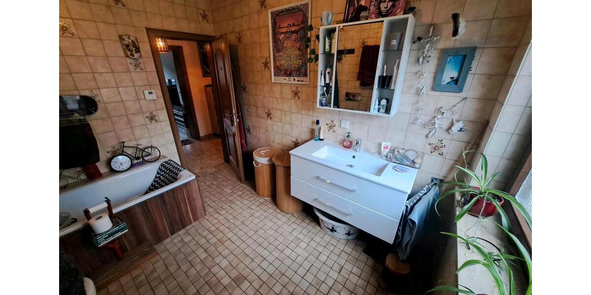 Etagenwohnung Konstanz Konstanz-Fürstenberg - 3 Zimmer, 90 m&sup2;, 525&euro; | Angebot:26219953