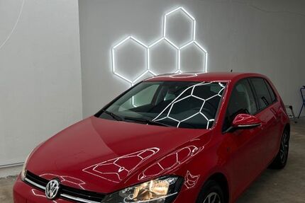 VW Golf 140.800 km 10.200 &euro; Rheinbrohl 56598