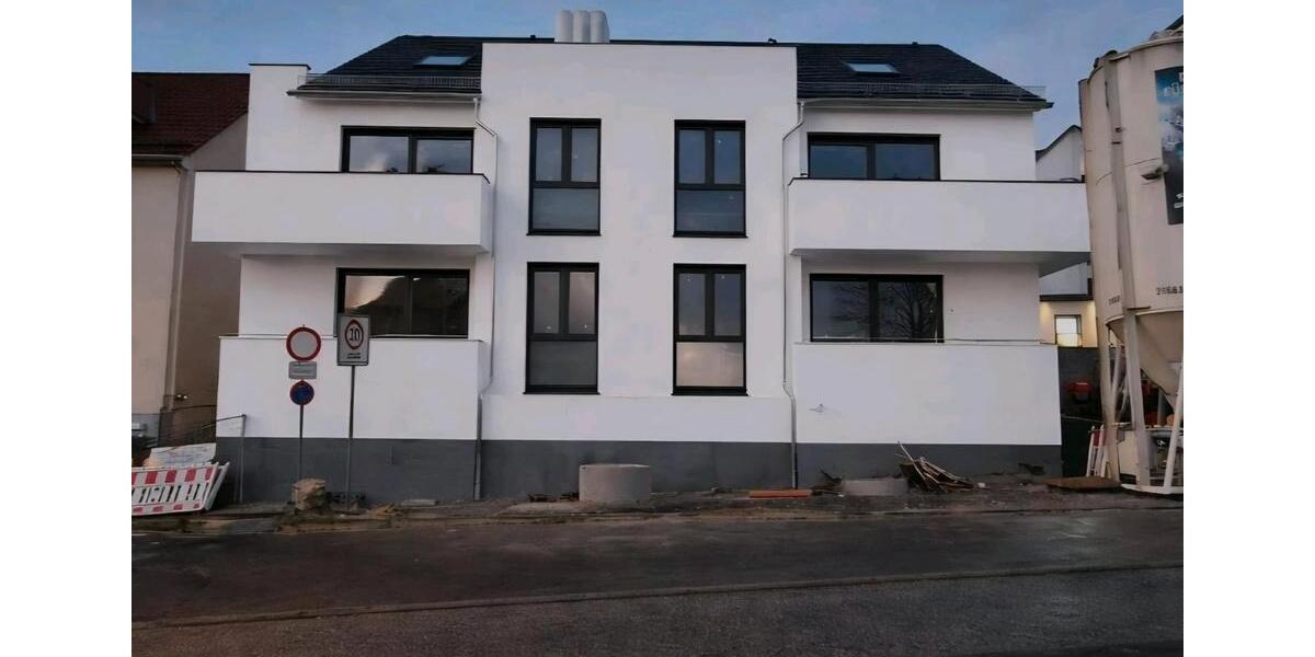 Erdgeschoßwohnung Lohfelden - 3 Zimmer, 90 m&sup2;, 1.200&euro; | Angebot:26279487
