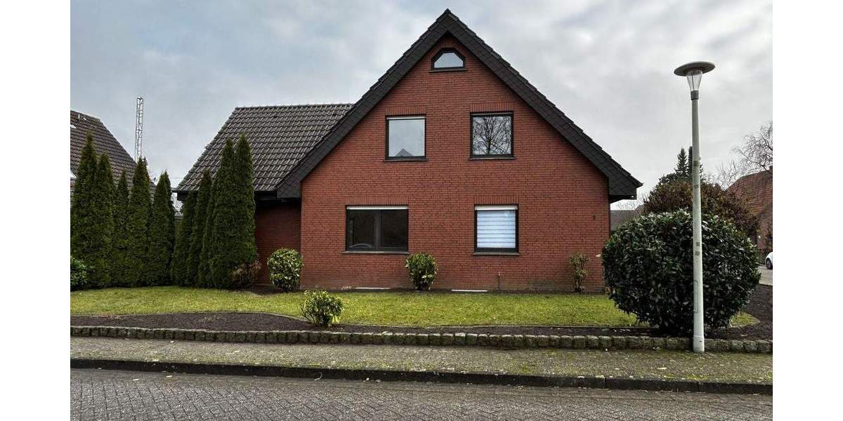 Einfamilienhaus Salzbergen - 9 Zimmer, 241 m&sup2;, 330.000&euro; | Angebot:25698292