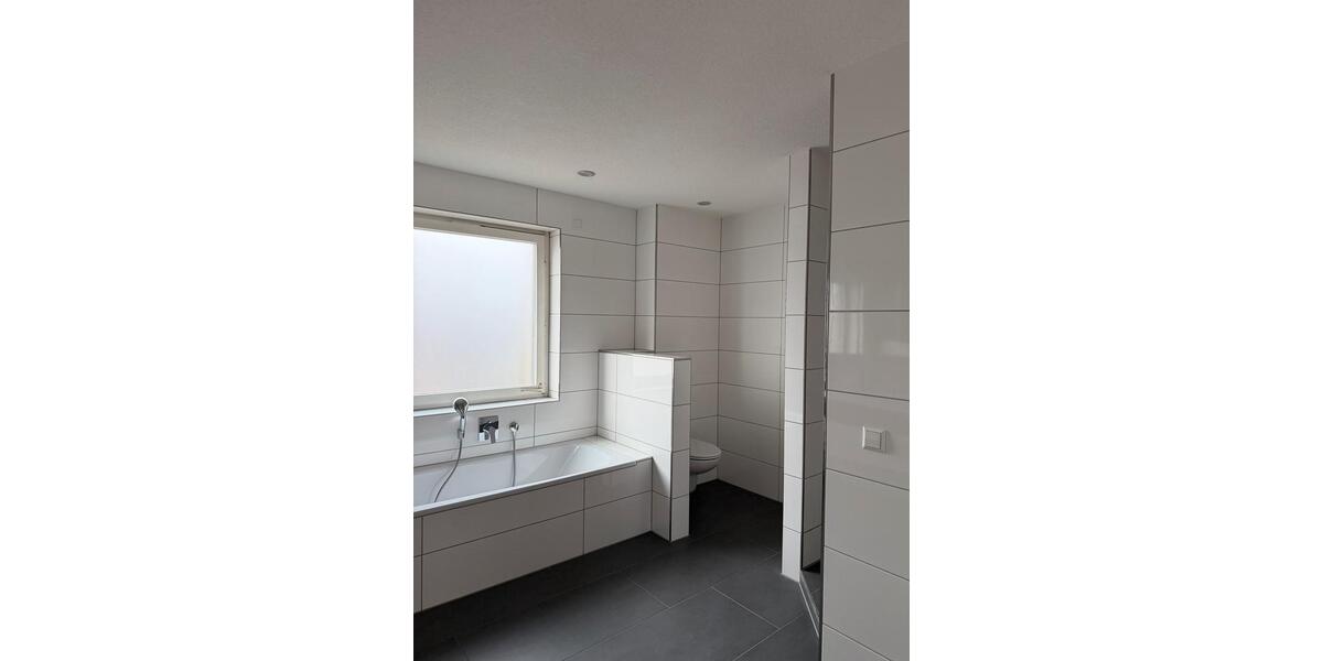 Einfamilienhaus Durmersheim - 8 Zimmer, 203 m&sup2;, 840.000&euro; | Angebot:26249739