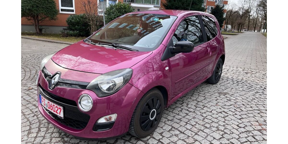 Renault Twingo 220.000 km 2.490 &euro; München 81737