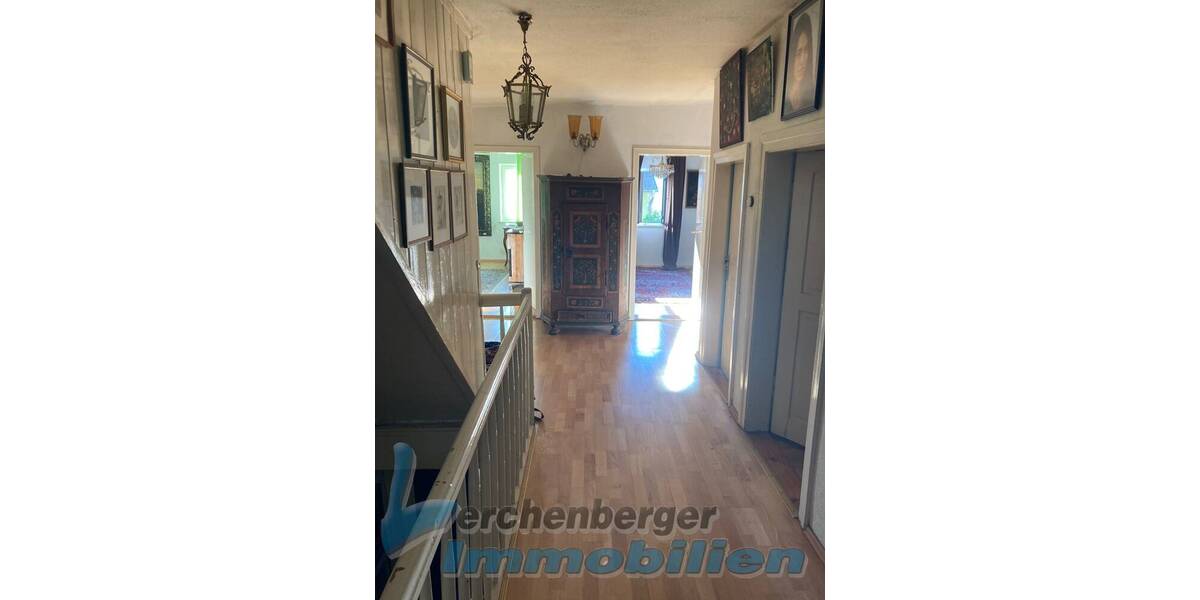Mehrfamilienhaus, Wohnhaus Landau an der Isar Landau - 7 Zimmer, 200 m&sup2;, 289.000&euro; | Angebot:26359036